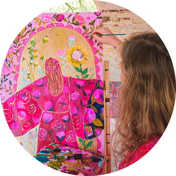 Online courses advertisement with bright graphics